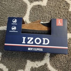 Izod 2 tone slippers